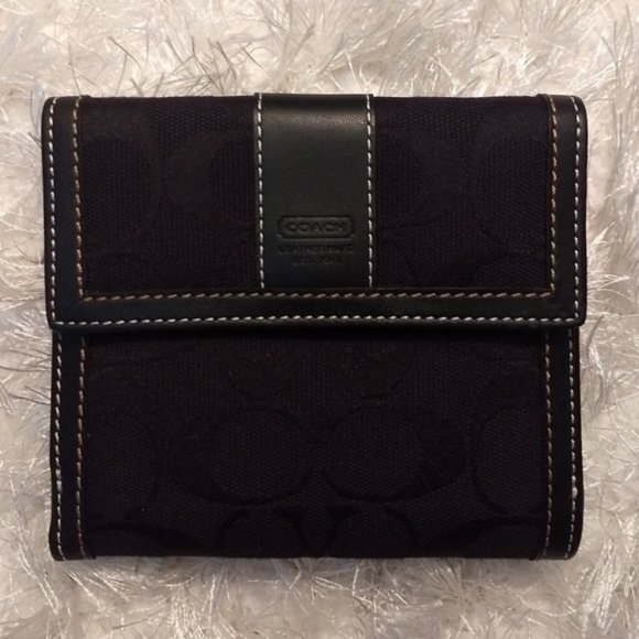 NWOT Coach Signature Black Canvas Wallet - Picture 1 of 8